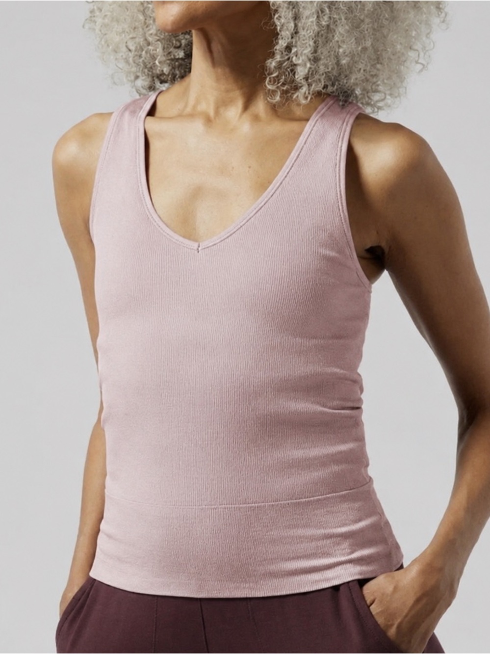 NWT Athleta Aurora Mauve Ribbed V-Neck Tank Top Size Medium